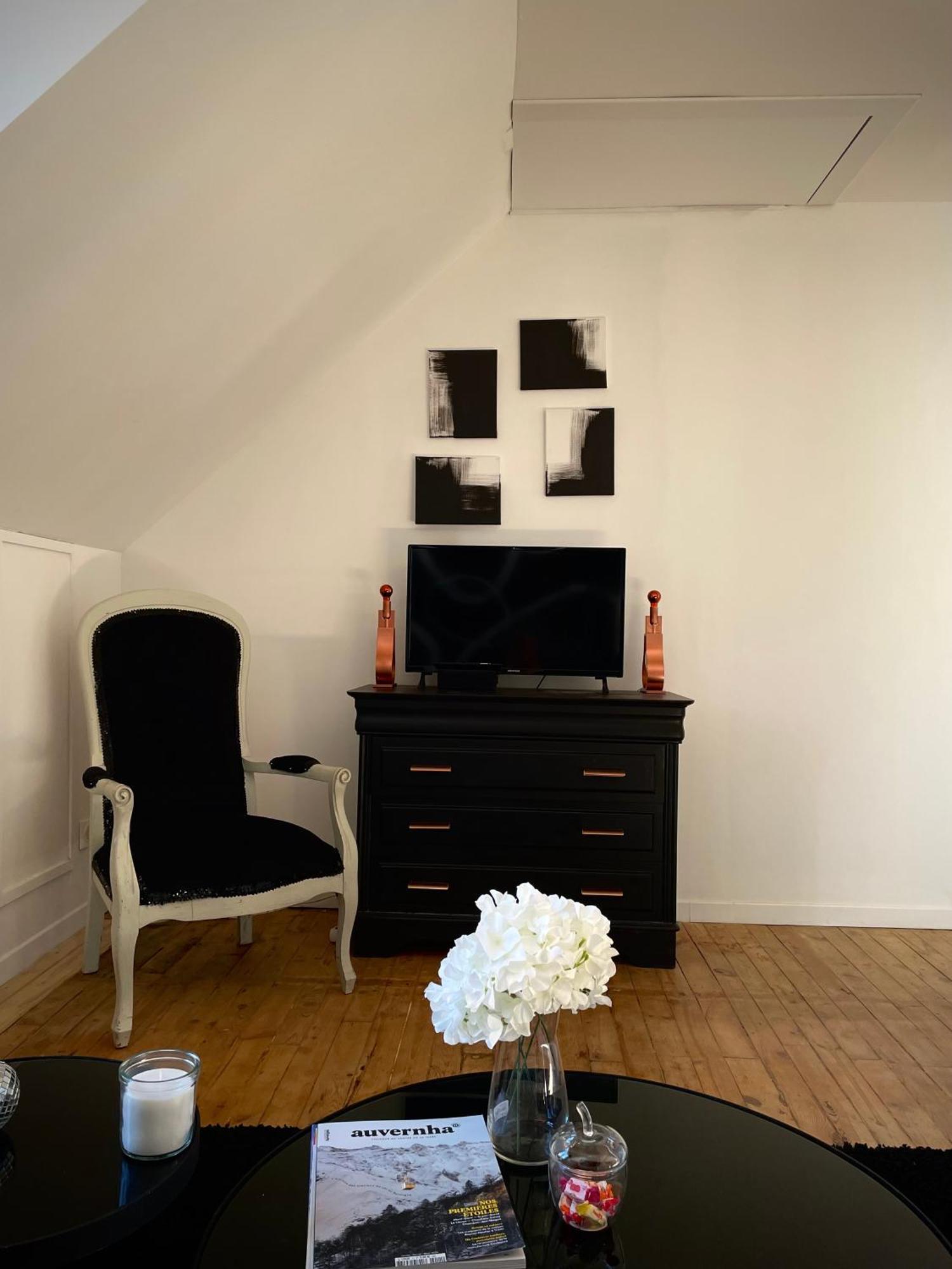 Maison Yuki - Appartement Chic - Netflix Et Parking Gratuit เลอมงต์-ดอร์ ภายนอก รูปภาพ